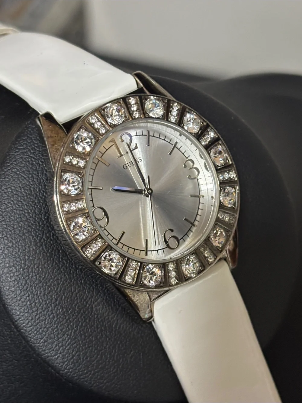 Guess Y2K Crystal-Trim Silver Dial Working Watch White Leather Strap Retro